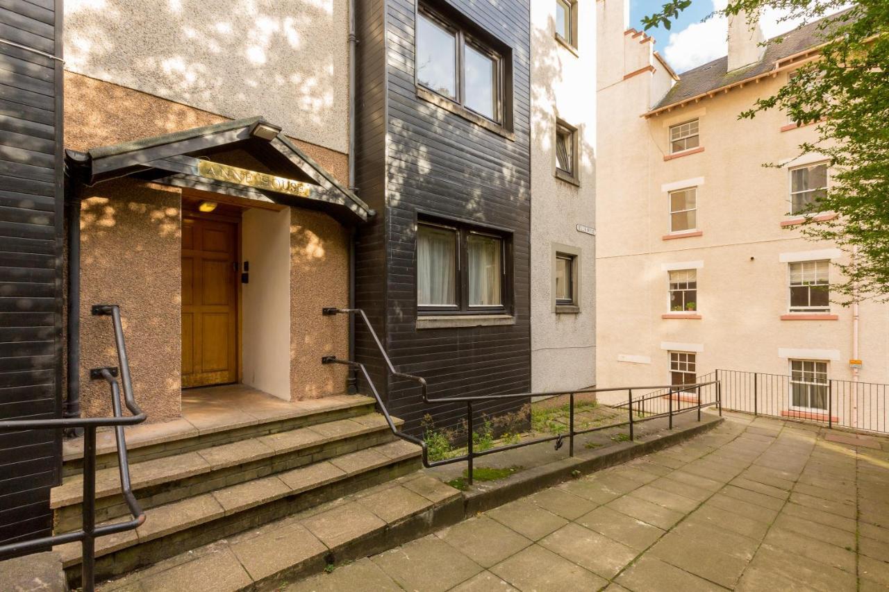 Joivy Chic Apartment In The Heart Of The Royal Mile EDI Buitenkant foto